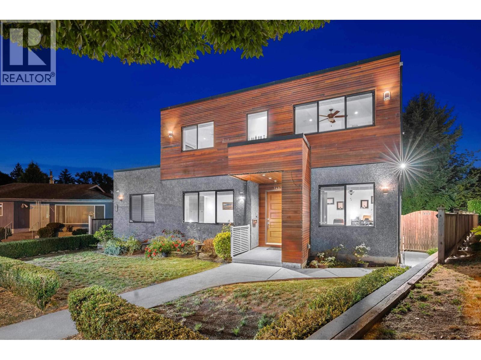 7493 Gatineau Pl, Vancouver, BC V5S 2S3