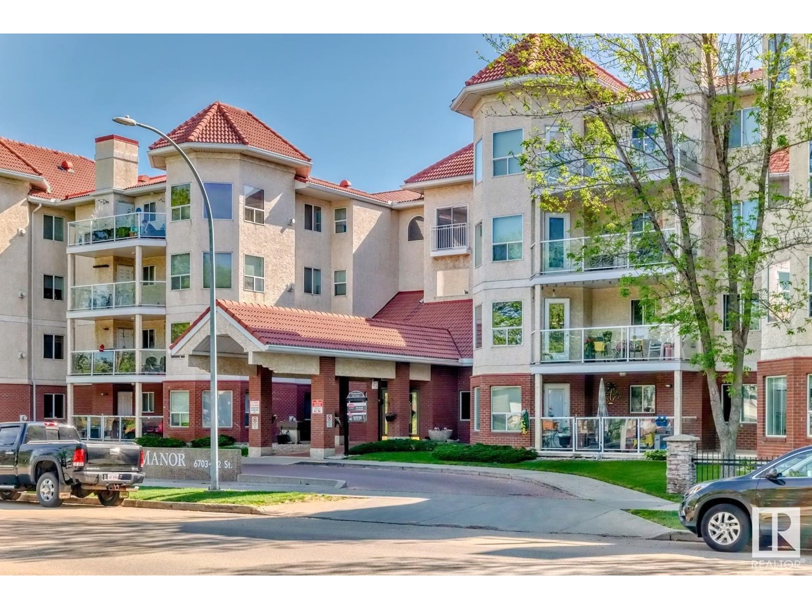 6703 172 Street Northwest #123, Edmonton, AB T5T 6H9