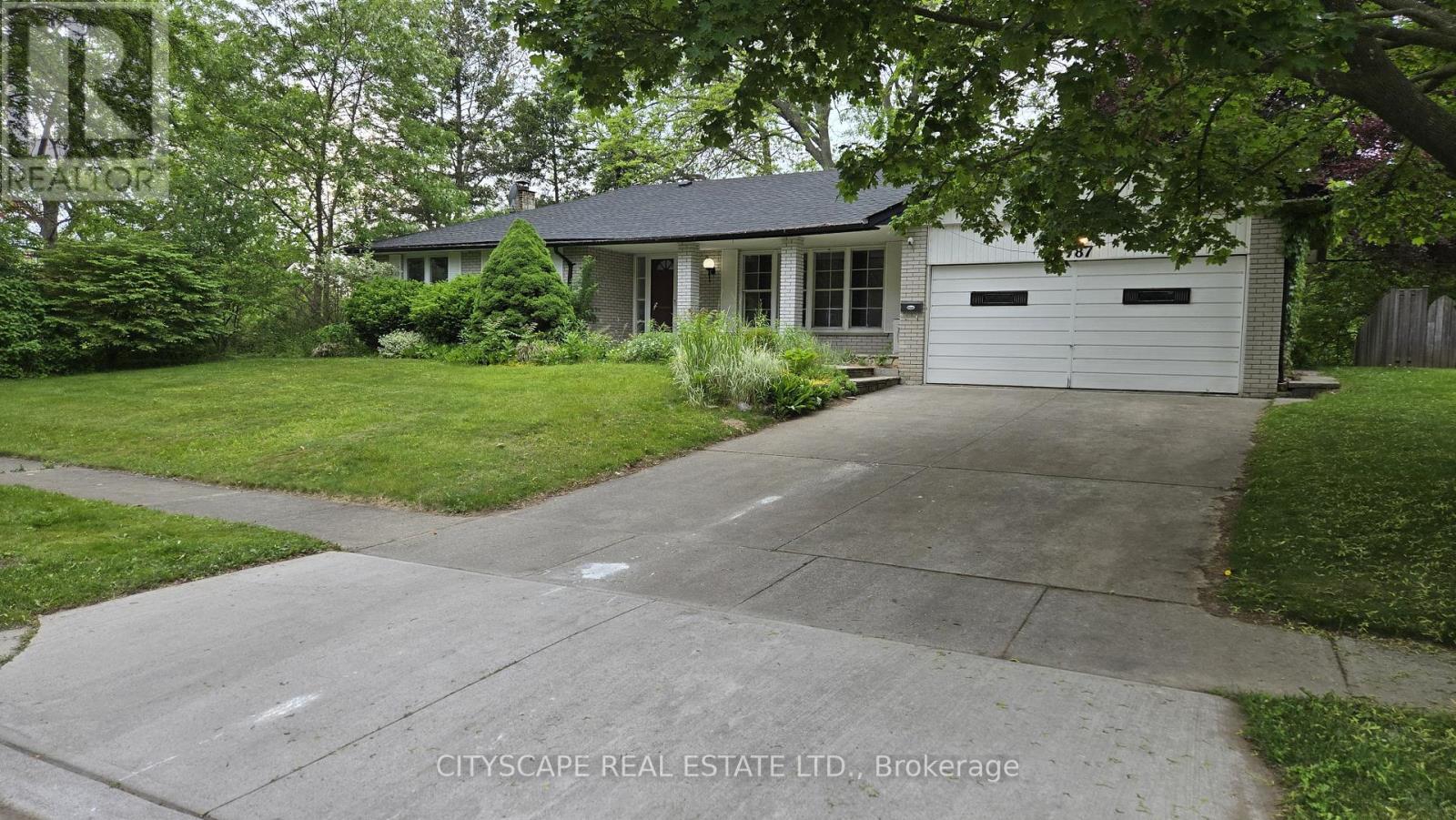 787 Dack Blvd, Mississauga, ON L5H 1E5