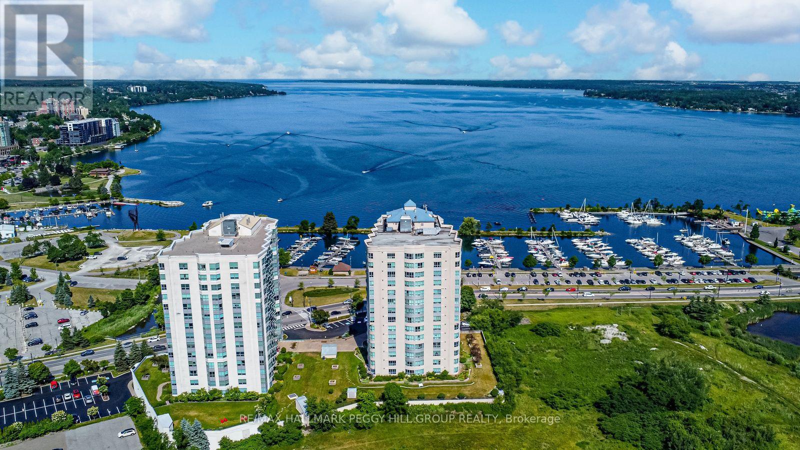 401 2 Toronto St, Barrie, ON L4N 9R2