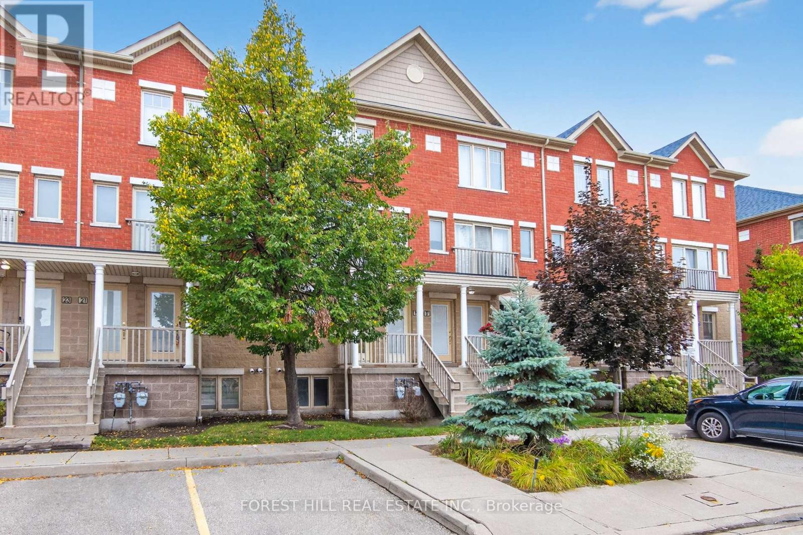 20 5050 Intrepid Dr, Mississauga Churchill Meadows, ON L5M 0E5