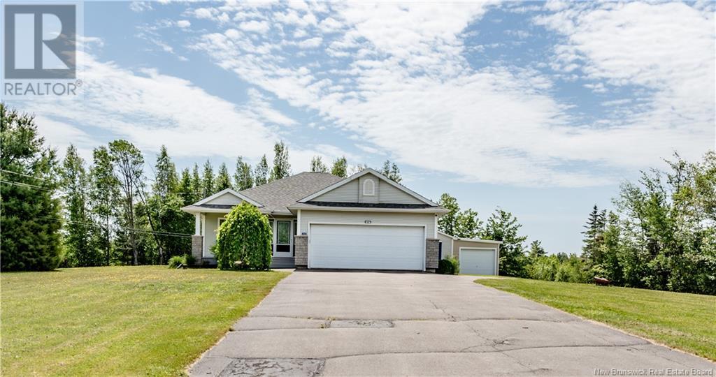 20 Potts Rd, Mcintosh Hill, NB E4S 4K7