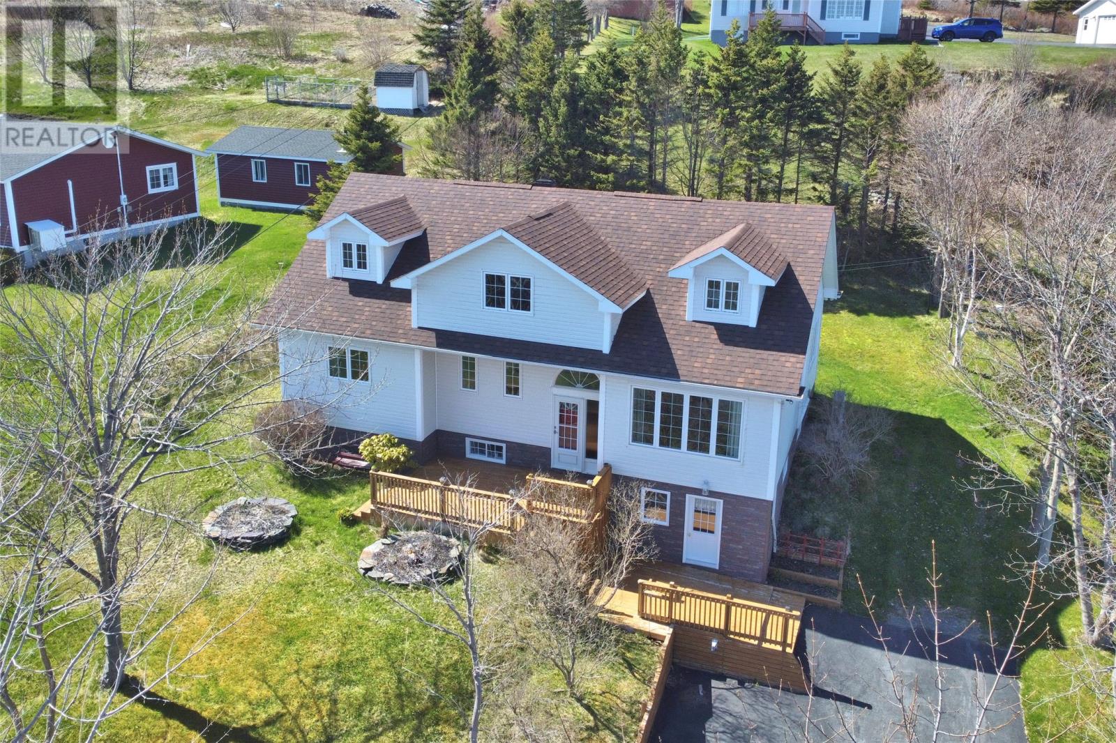 51 Main Rd, Upper Island Cove, NL A0A 4E0