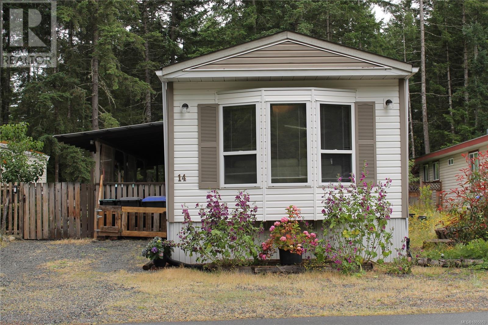 1310 Spruston Rd Unit 14 Rd, Nanaimo, BC V9X 1R2