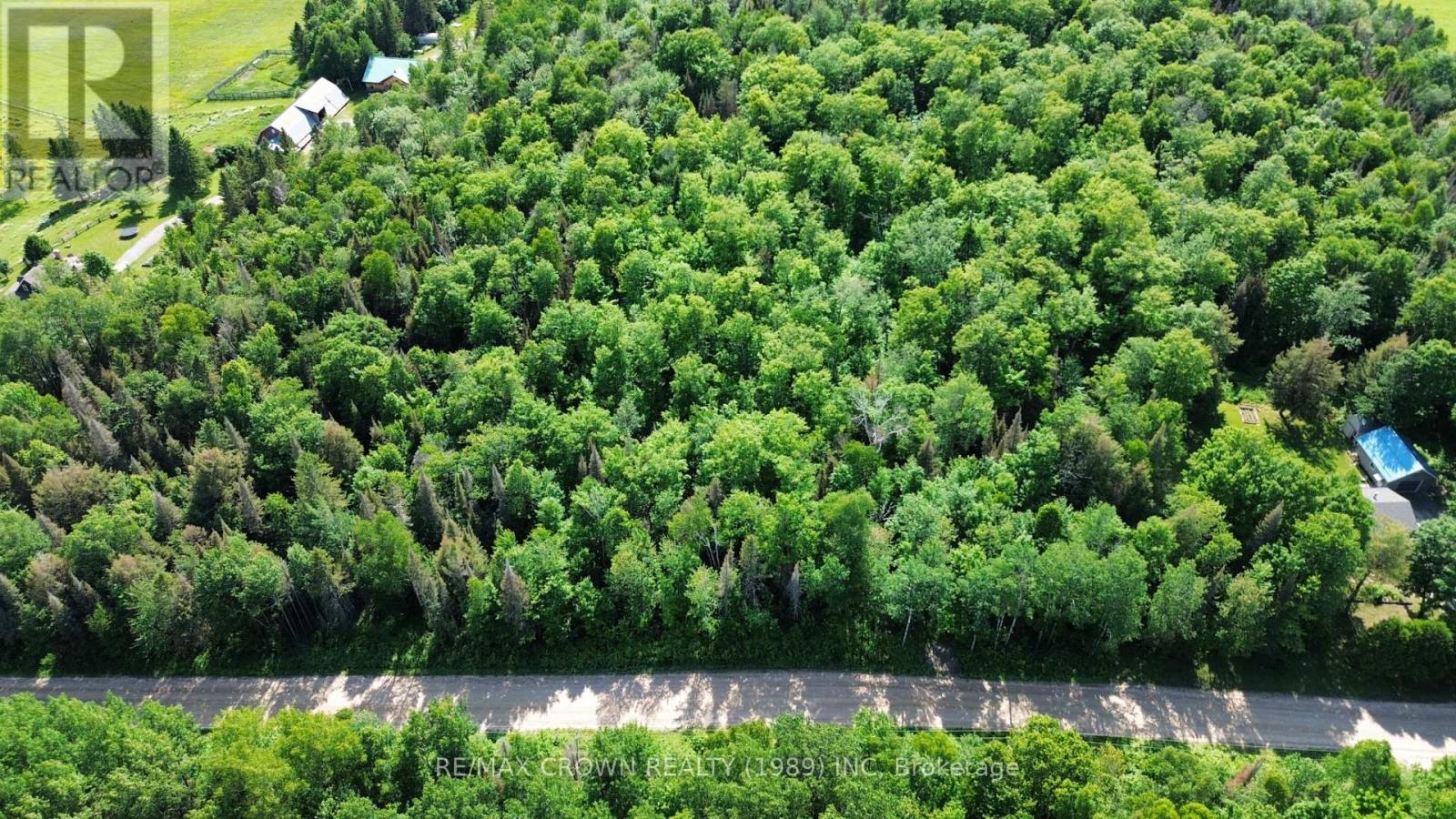 315 Kells Rd, Powassan, ON P0H 1Z0