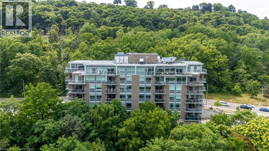 455 Charlton Avenue E Unit 306, Hamilton, ON L8N 0B2