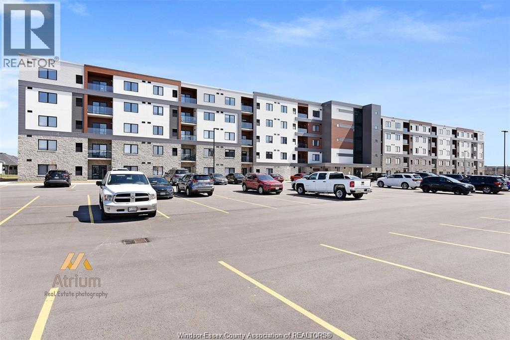 2550 Sandwich West Parkway Unit 203, Lasalle, ON N9H 2R6