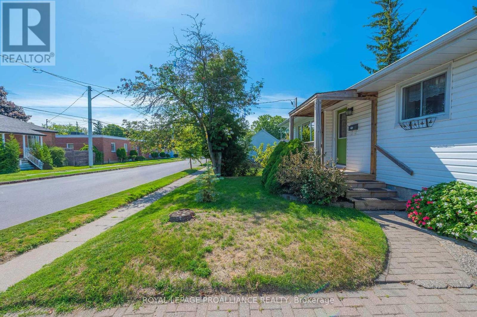 427 Victoria St, Cobourg, ON K9A 3H1