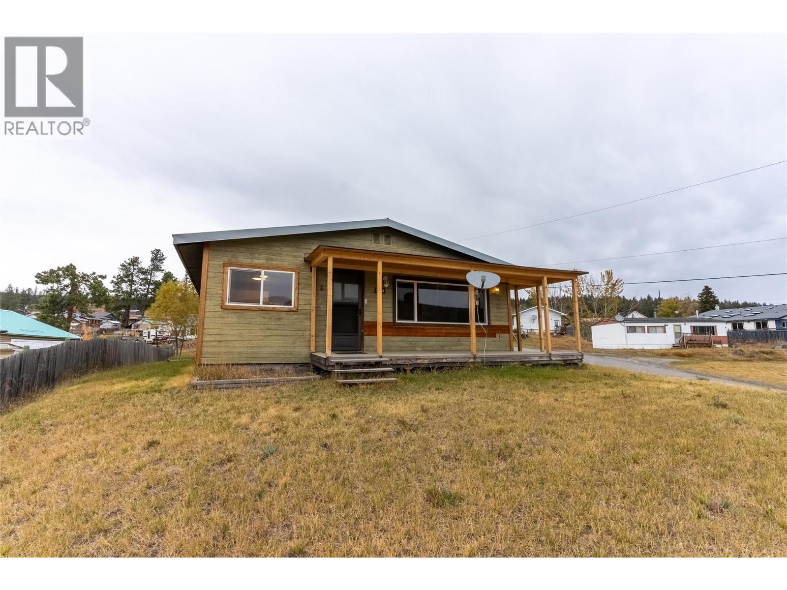 1722 Frontage Rd, Clinton, BC V0K 1K0