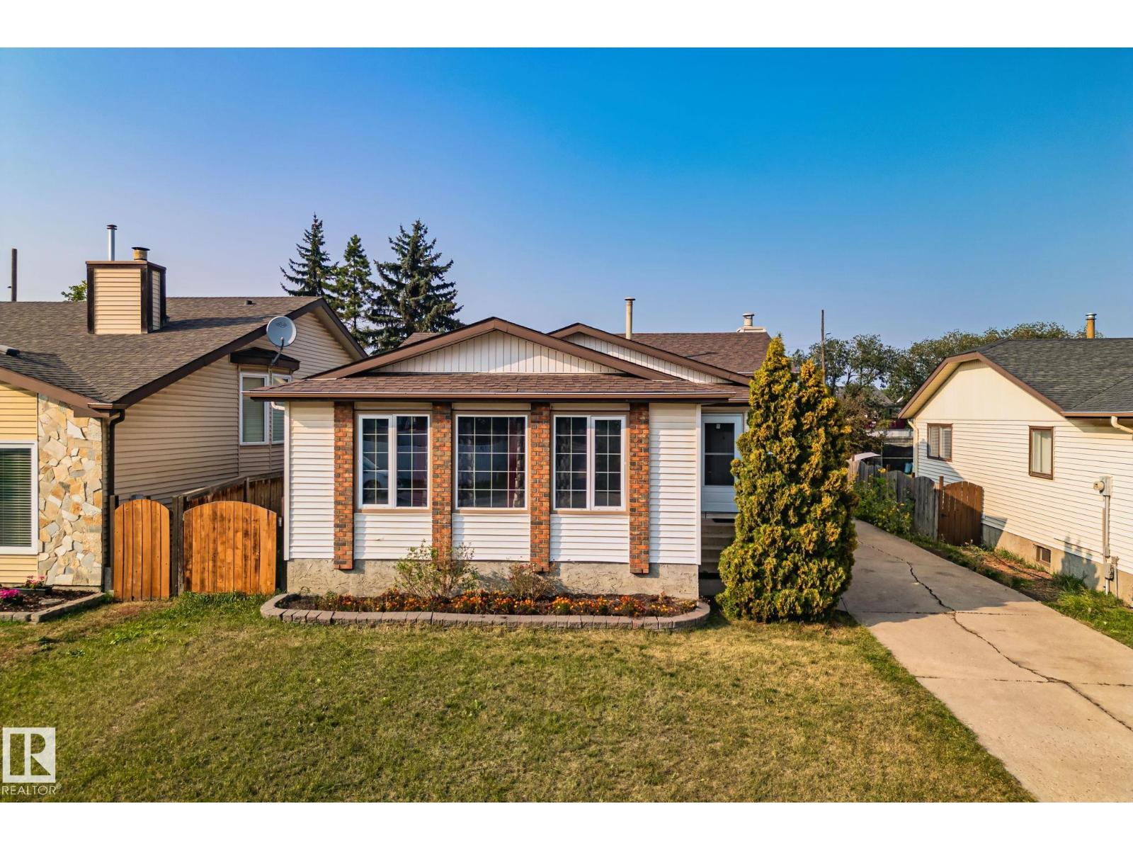 86 Av Nw Unit 18820 #a, Edmonton, AB T5T 4X9