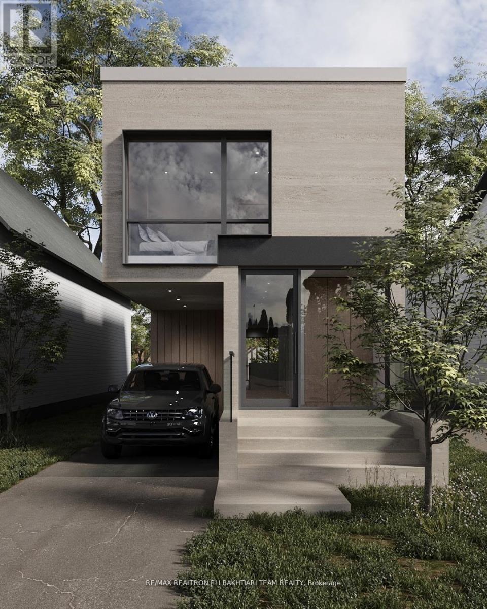 43 King Edward Ave, Toronto, ON M4C 5J5