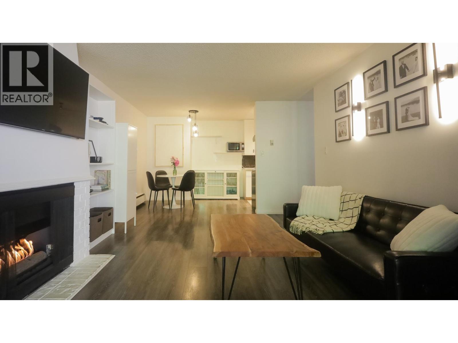 5340 Hastings Street Unit 214, Burnaby, BC V5B 1R1