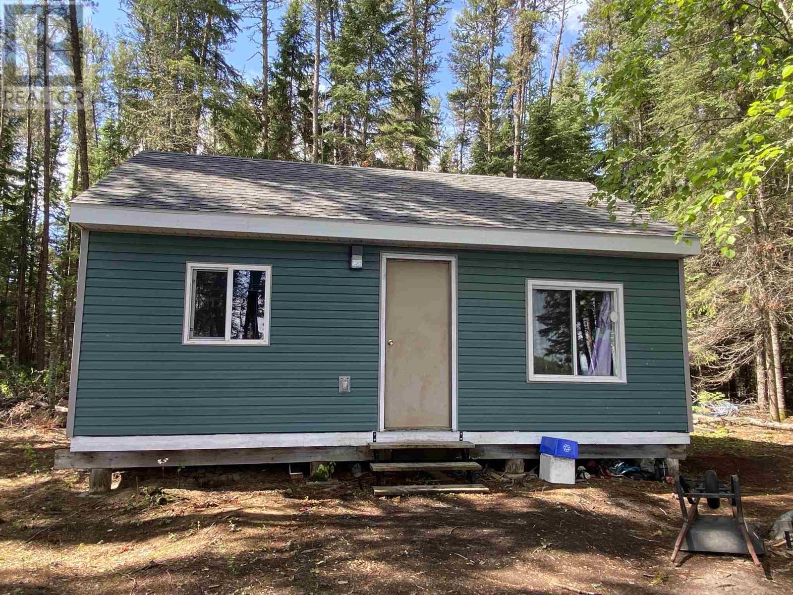 1 Saint Pauls Bay, Red Lake, ON P0V 2M0
