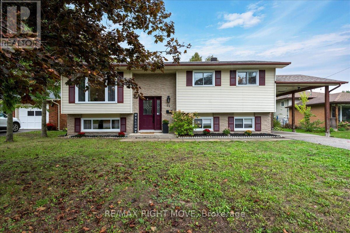 64 Second St, Orillia, ON L3V 4B4