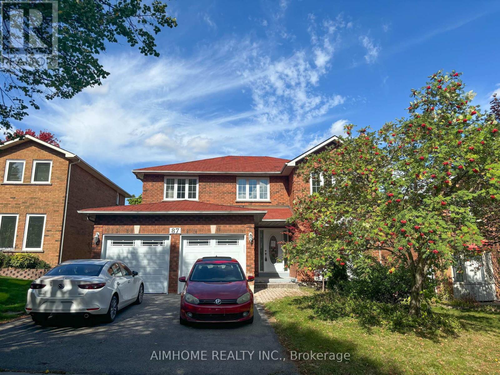 87 Ballard Cres, Newmarket, ON L3X 1S2