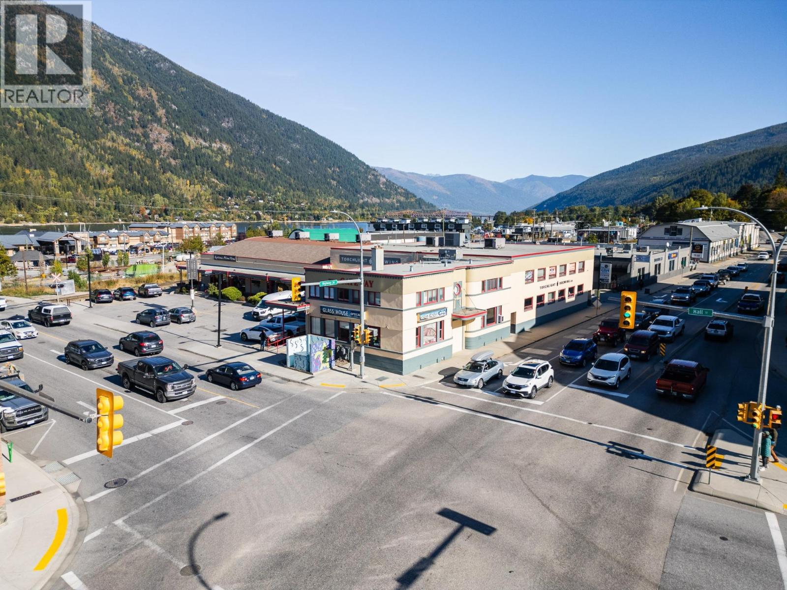 125 Hall St, Nelson, BC V1L 7B4