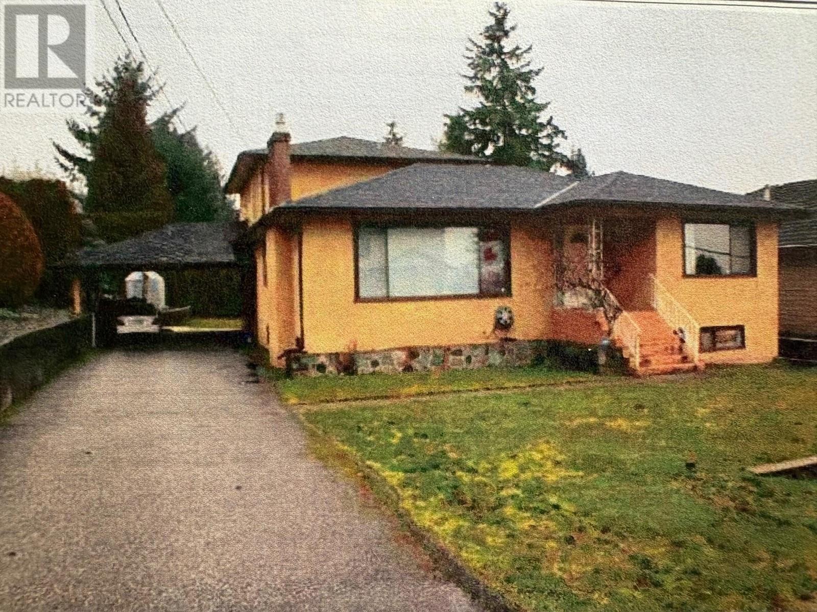 8228 Macpherson Ave, Burnaby, BC V5J 4P9