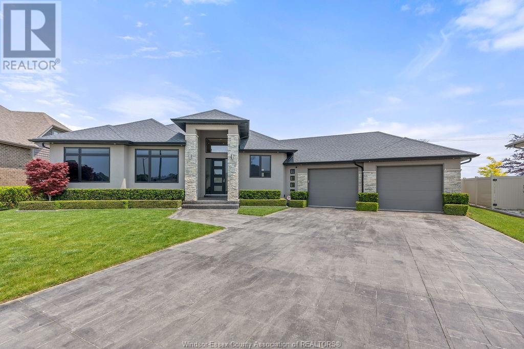 6 Mulberry Cres, Kingsville, ON N9Y 0B8