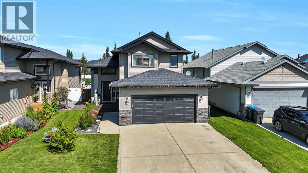 37 Lucky Pl, Sylvan Lake, AB T4S 0B1