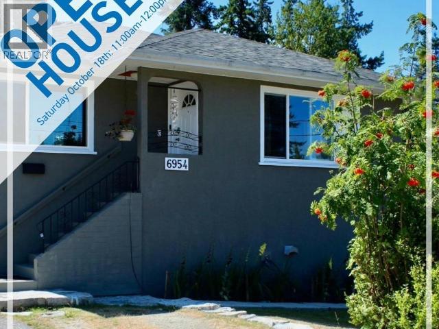 6954 Hammond St, Powell River, BC V8A 1R4