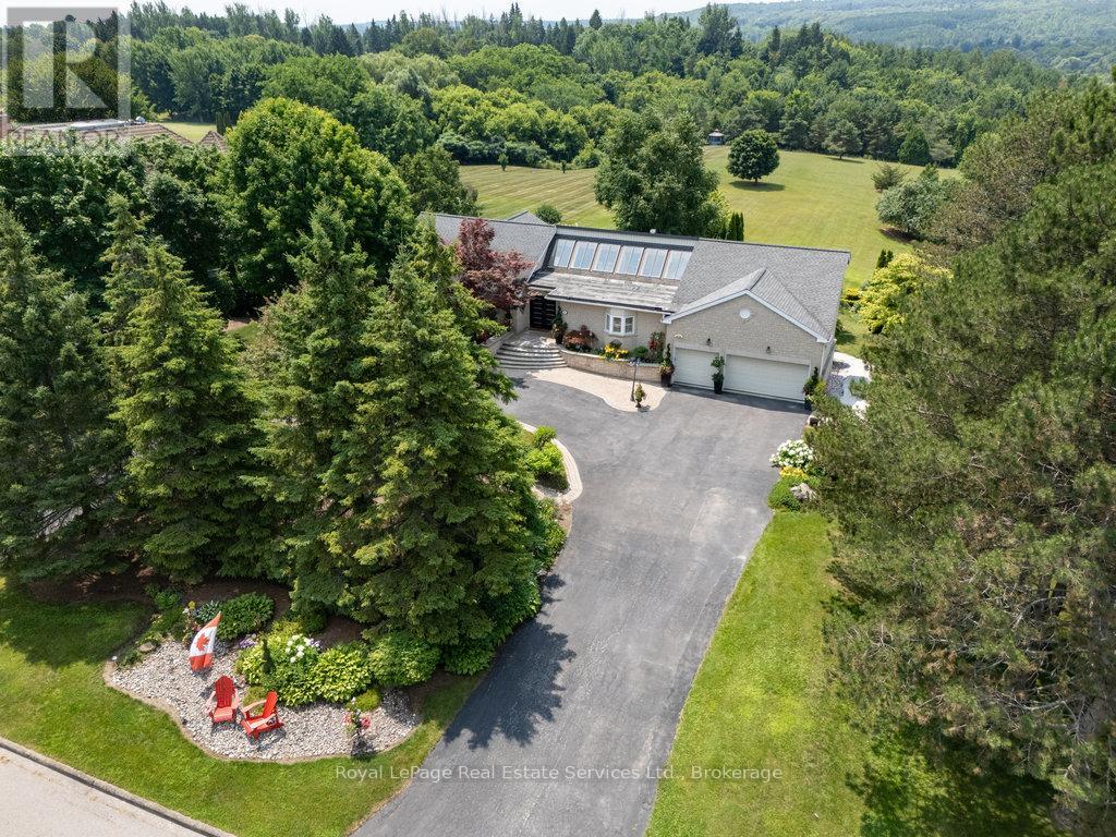 12 Ingleview Dr, Caledon, ON L7C 1P3