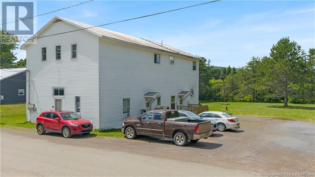 17 Baxter St, Norton, NB E5T 1A1