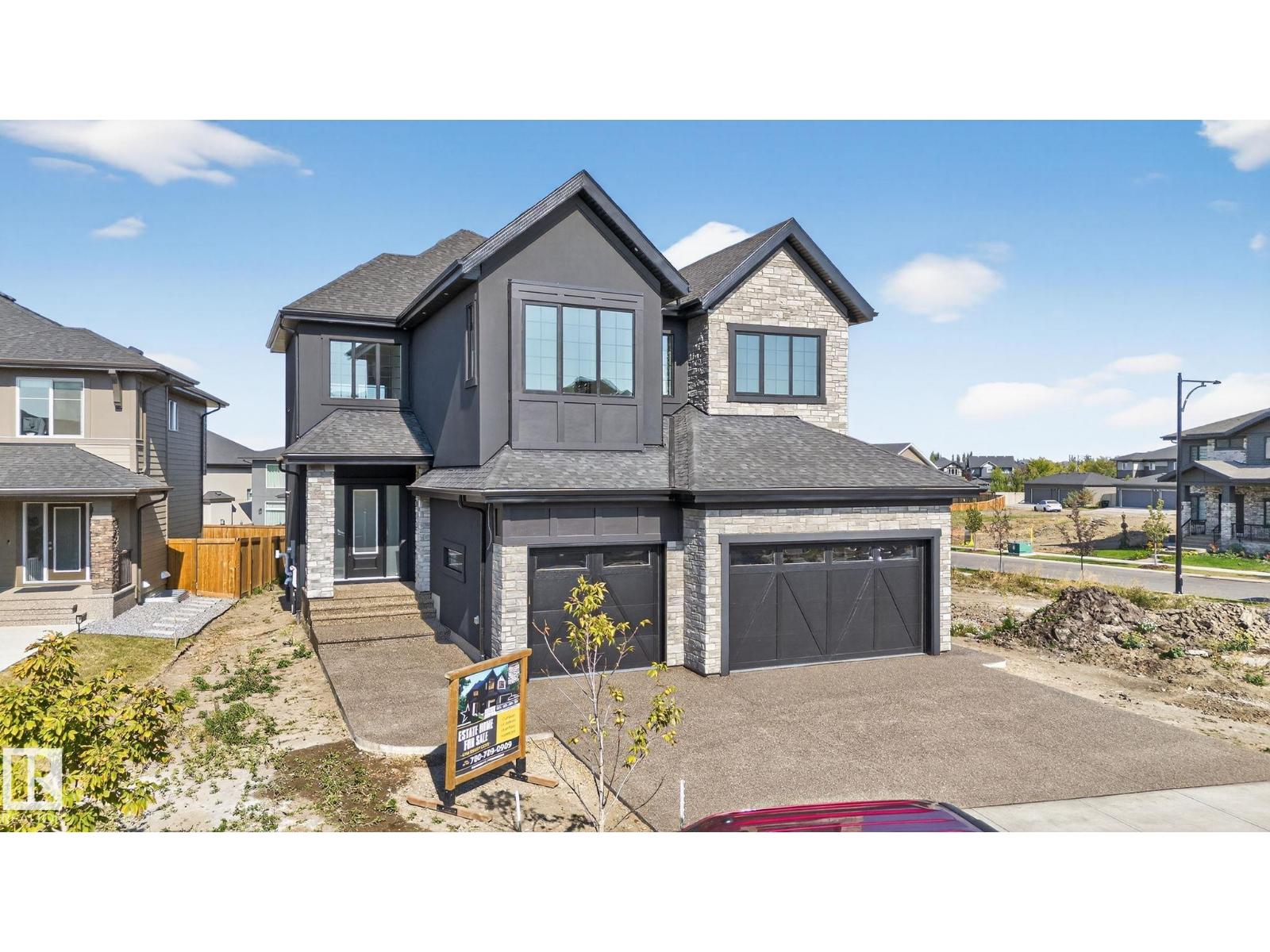 4706 Knight Cl SW, Edmonton, AB T6W 4V6