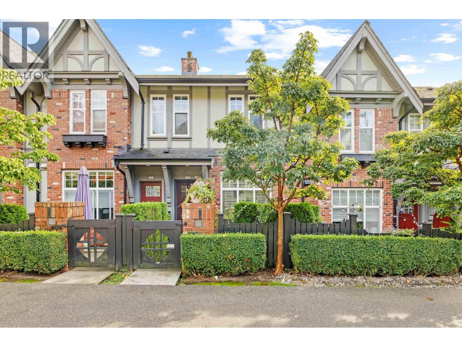 1320 Riley Street Unit 33, Coquitlam, BC V3E 0J4