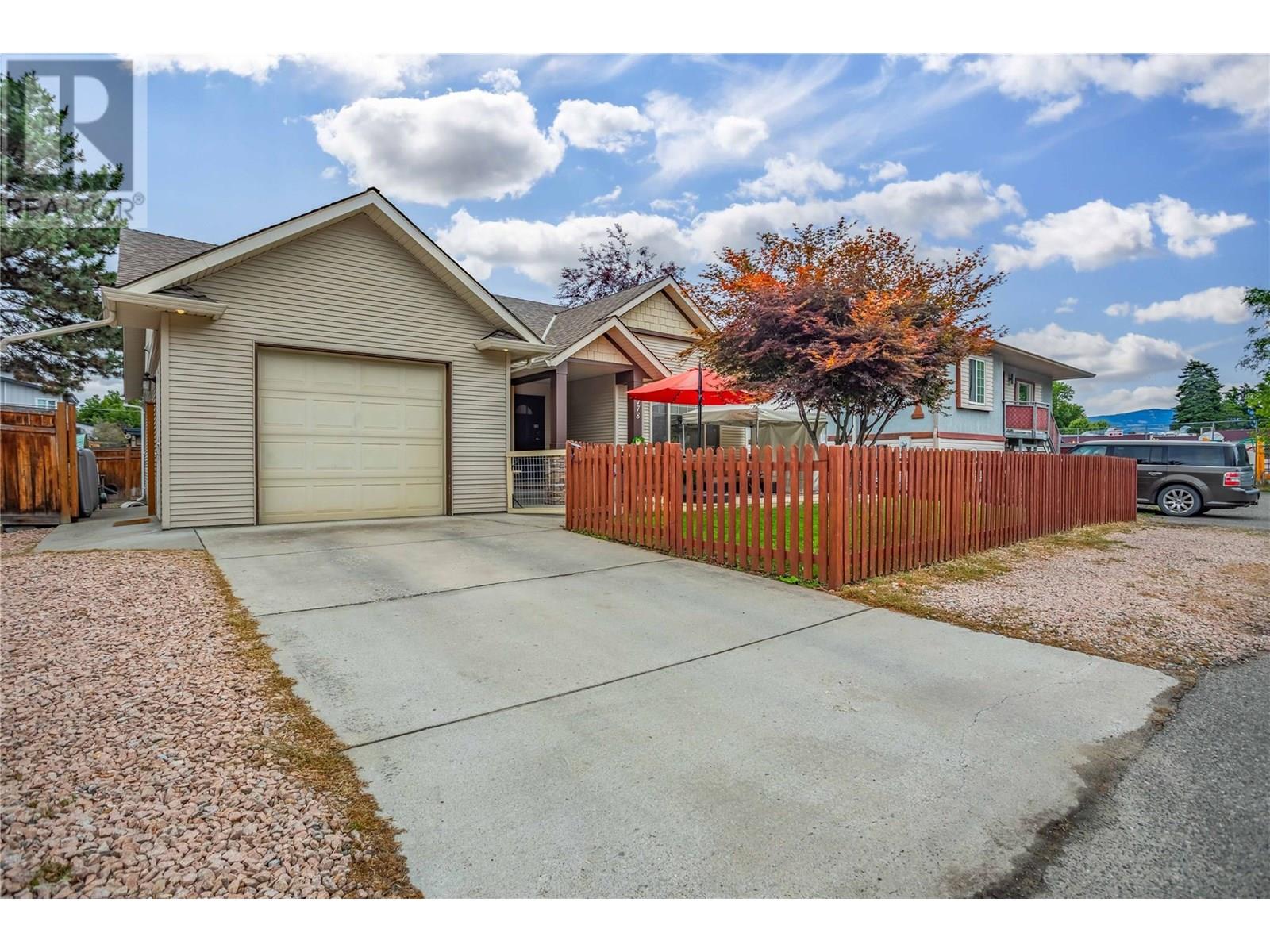 778 Copeland Pl, Kelowna, BC V1Y 8P9