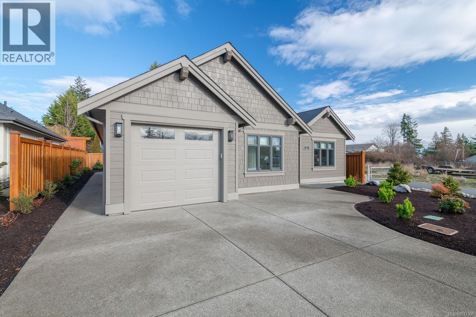 570 Rainbow Way, Parksville, BC V9P 1H3