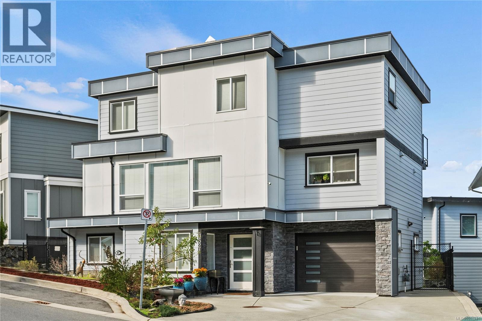 3521 Myles Mansell Rd, Langford, BC V9C 0N6