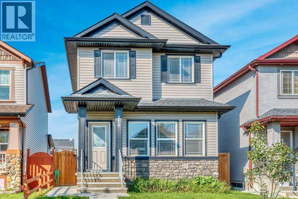 319 Saddlebrook E, Calgary, AB T3J 0J9