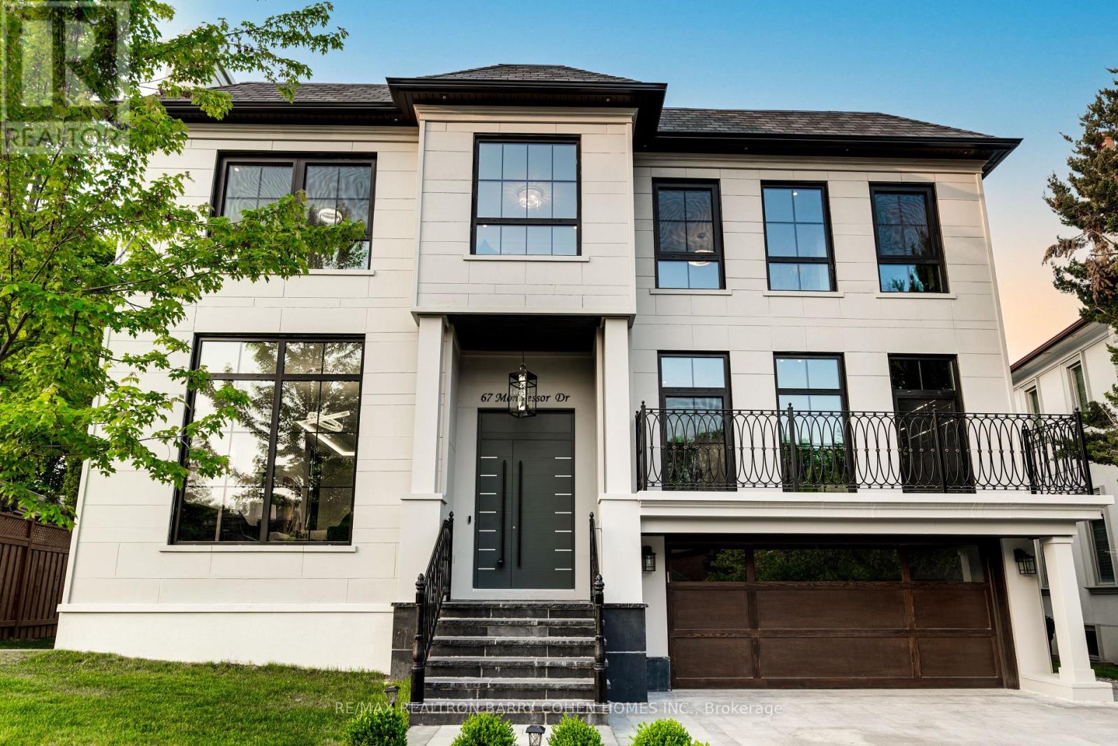 67 Montressor Dr N, Toronto, ON M2P 1Z3
