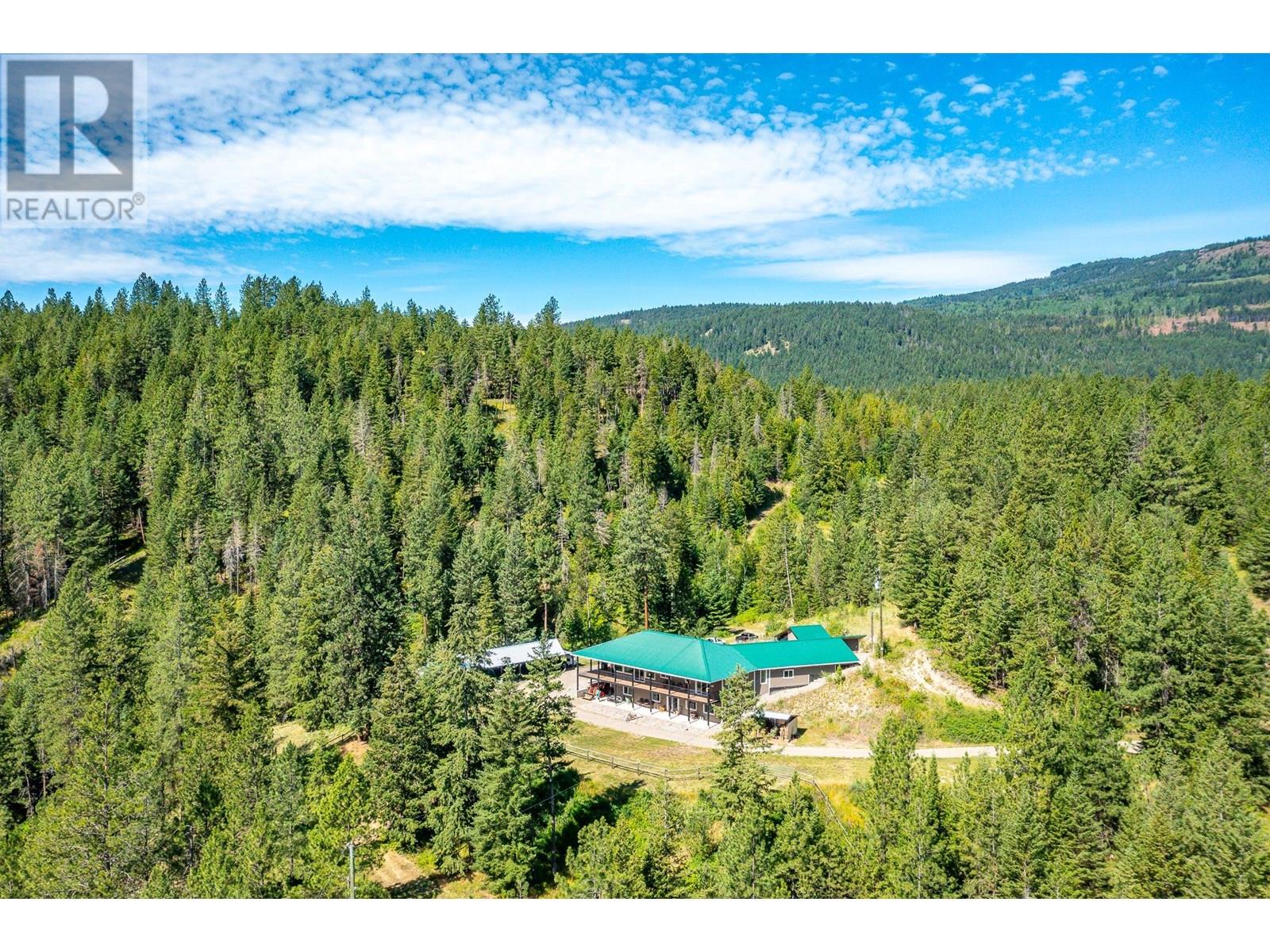 3186 Salmon River Rd, Salmon Arm, BC V1E 3H9