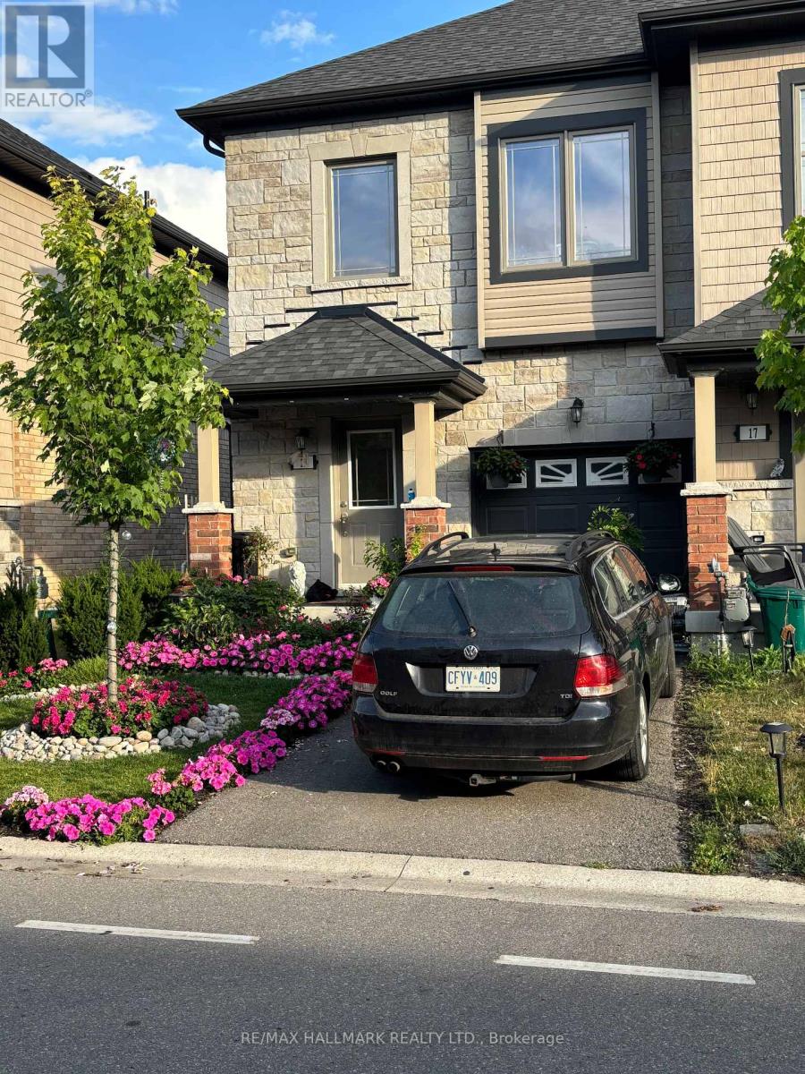 15 Deneb St, Barrie, ON L4M 0K6