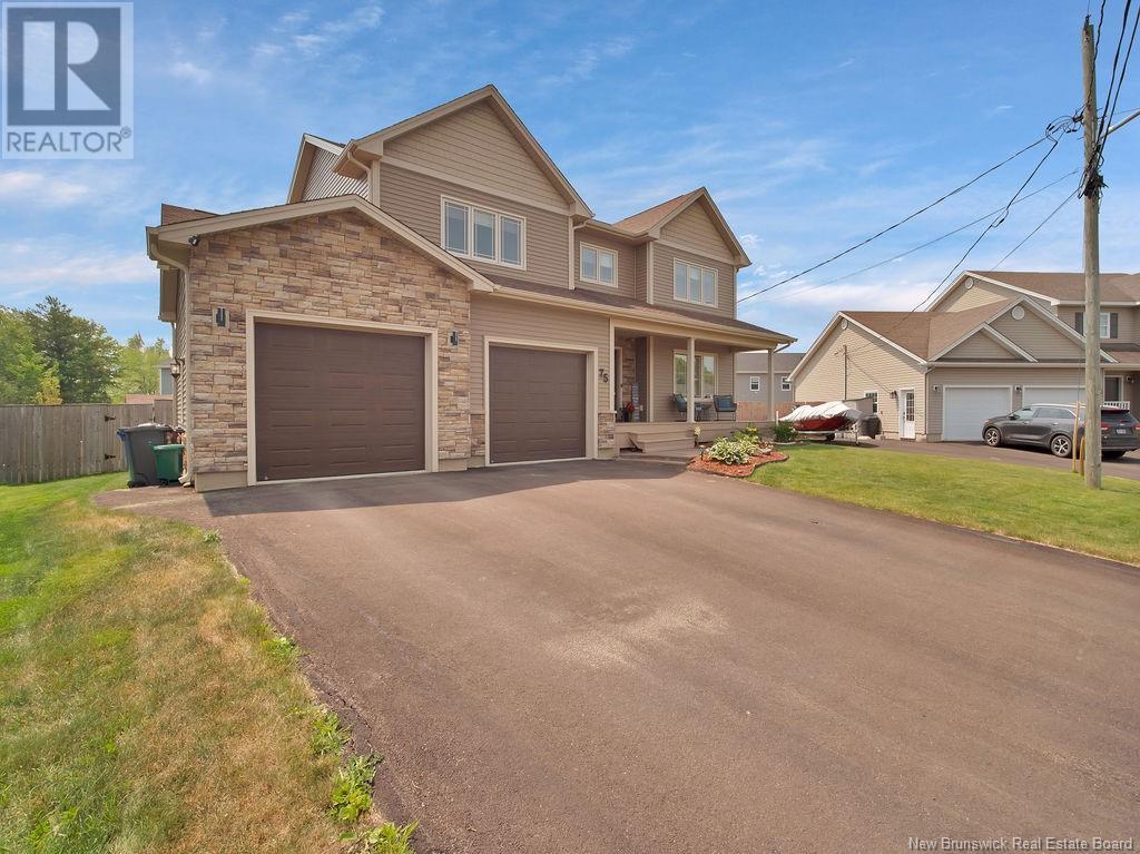 75 Shiajan Cres, Moncton, NB E1G 0L5