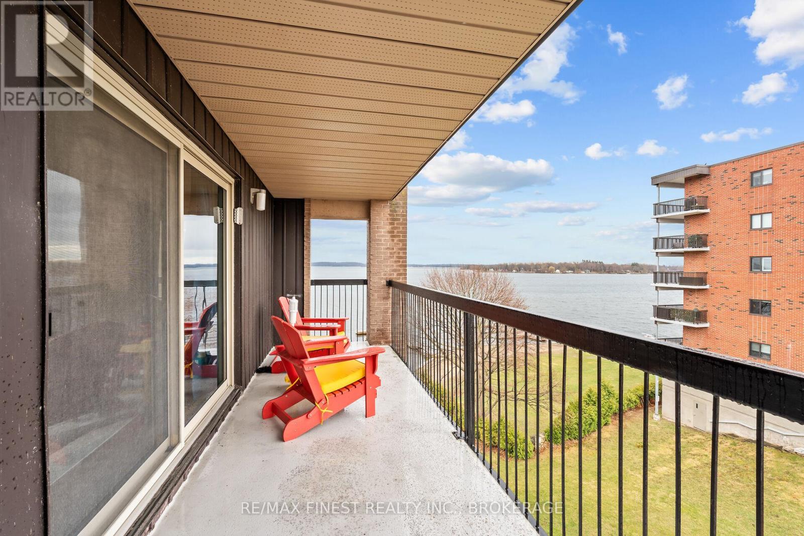 601 610 William St, Gananoque, ON K7G 3A4
