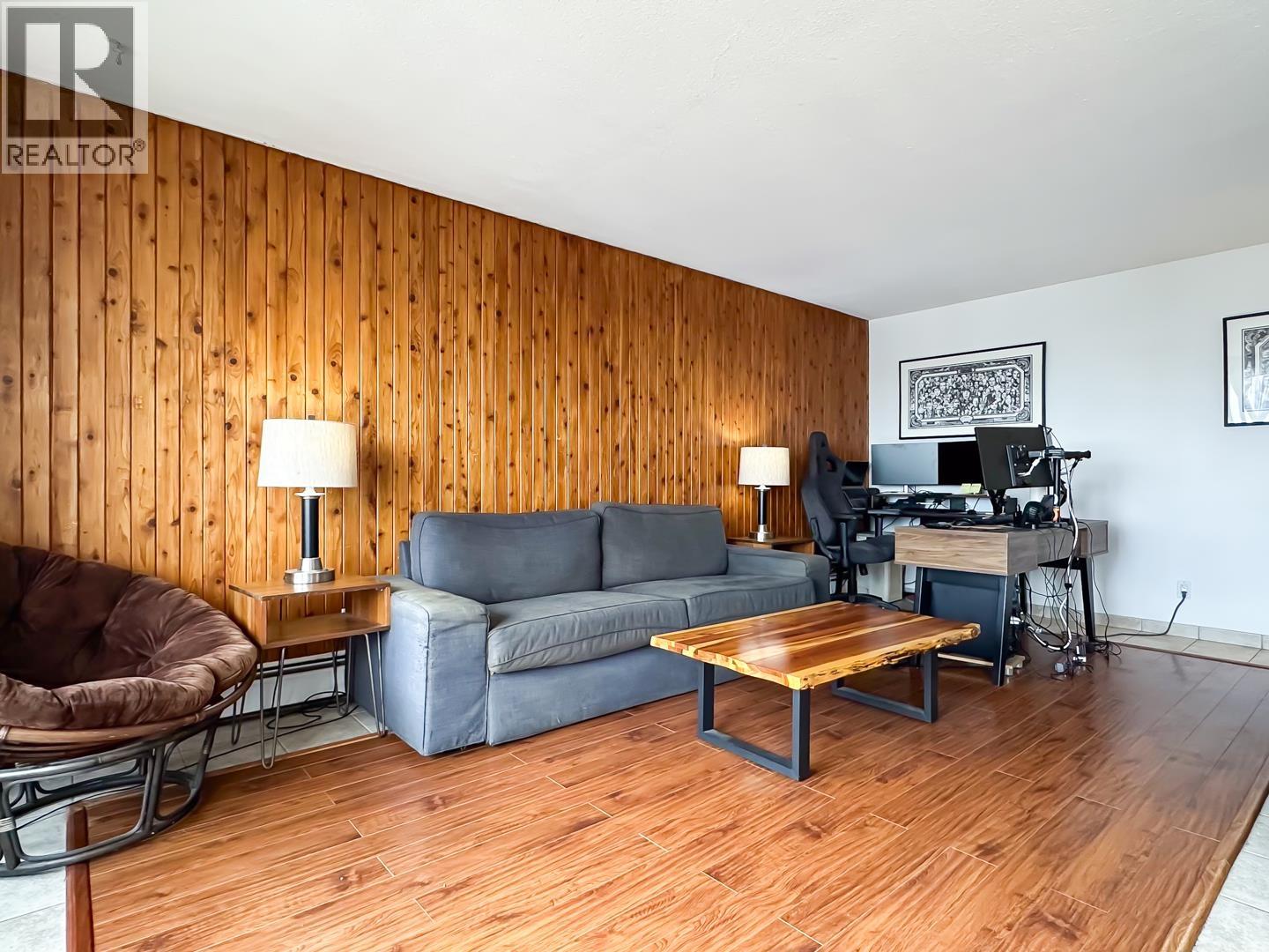 320 Royal Avenue Unit 502, New Westminster, BC V3L 5C6