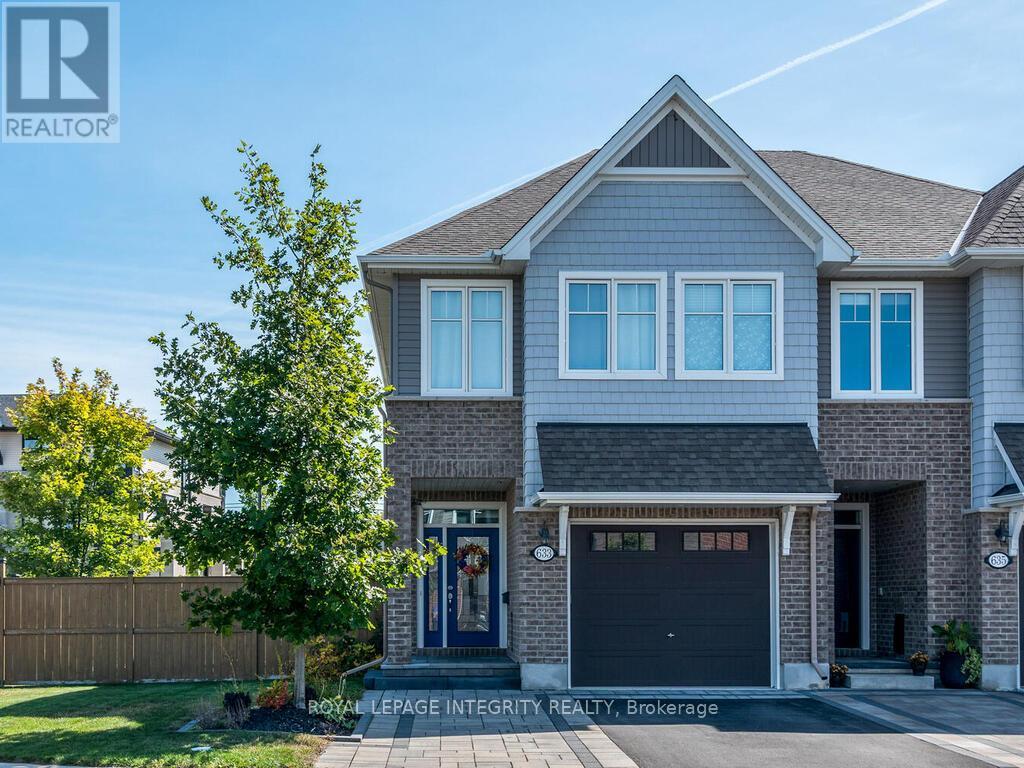 633 Cartographe St, Ottawa, ON K4A 1J8