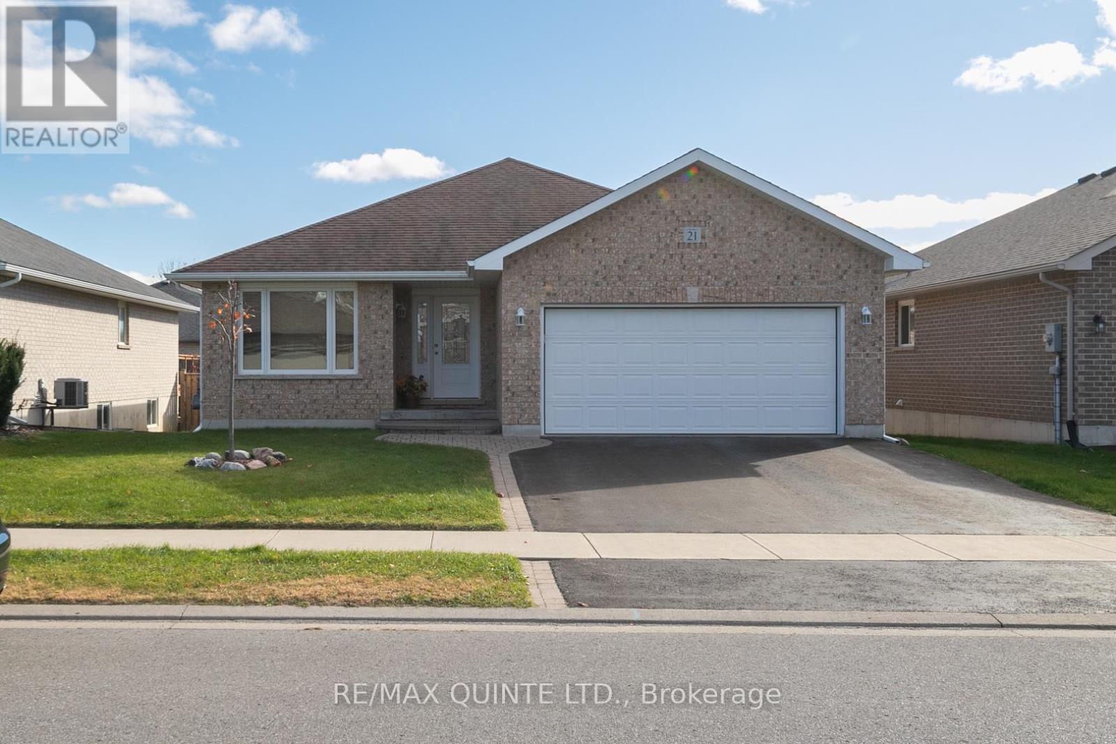 21 Gale Cres, Belleville, ON K8N 0M9