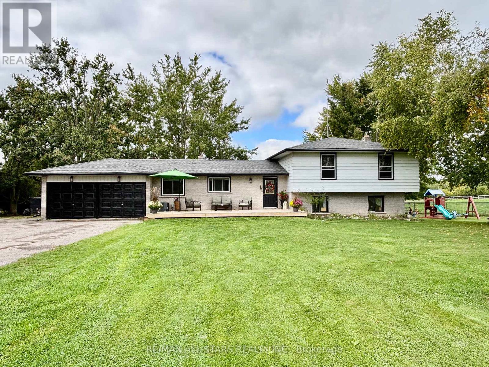 375 Ogemah Rd, Kawartha Lakes Mariposa, ON K0M 2C0