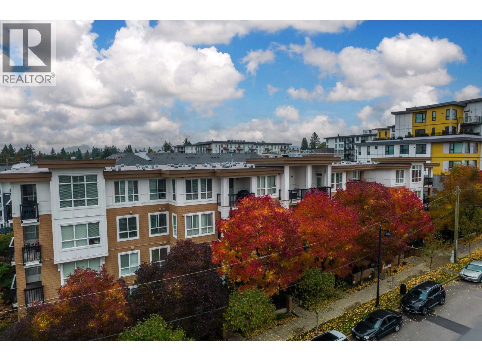 611 Regan Avenue Unit 403, Coquitlam, BC V3J 0E5