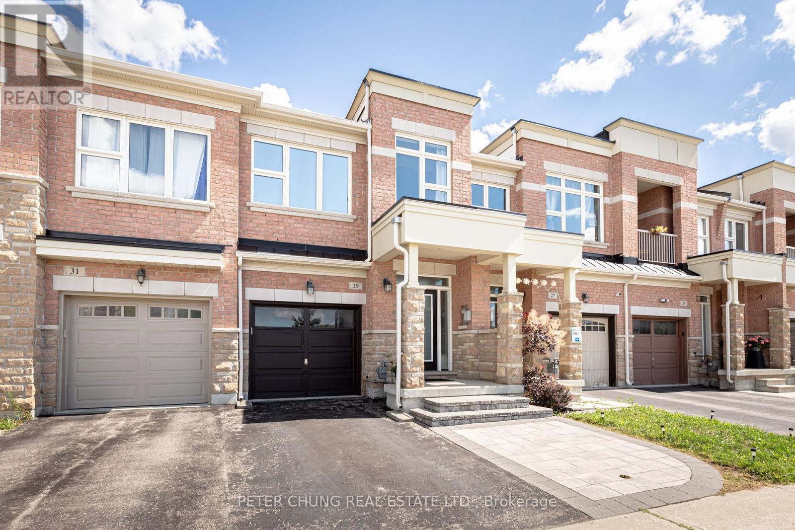 29 Upper Greensborough Dr, Markham, ON L6E 0R4
