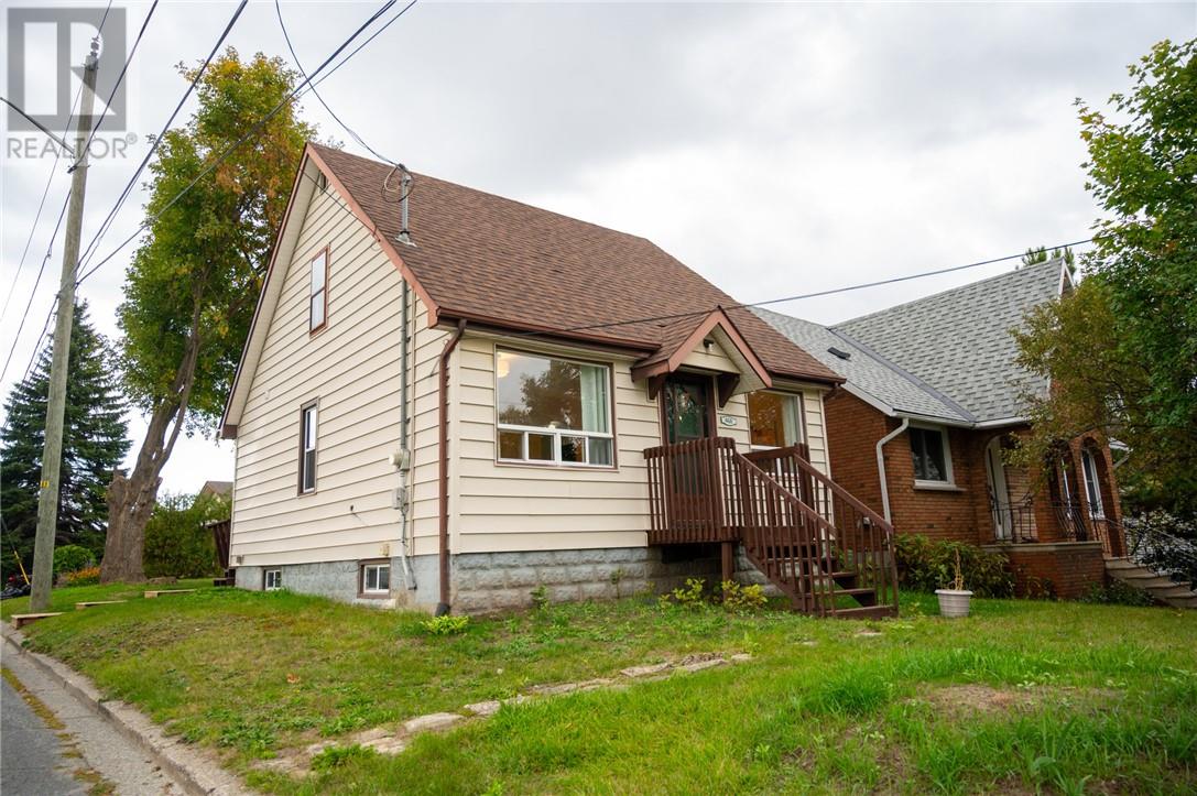 468 Arnley St, Sudbury, ON P3C 1E9