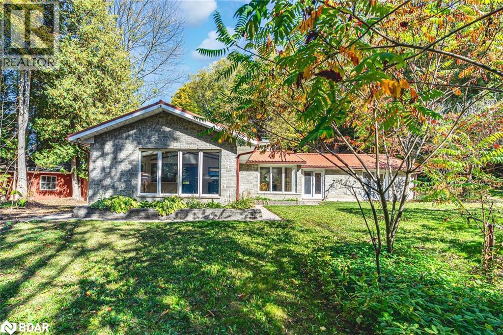 8275 County Rd 9, Clearview, ON L0M 1G0