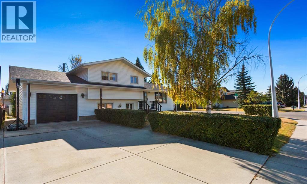 56 Street Unit 5445, Olds, AB T4H 1J6