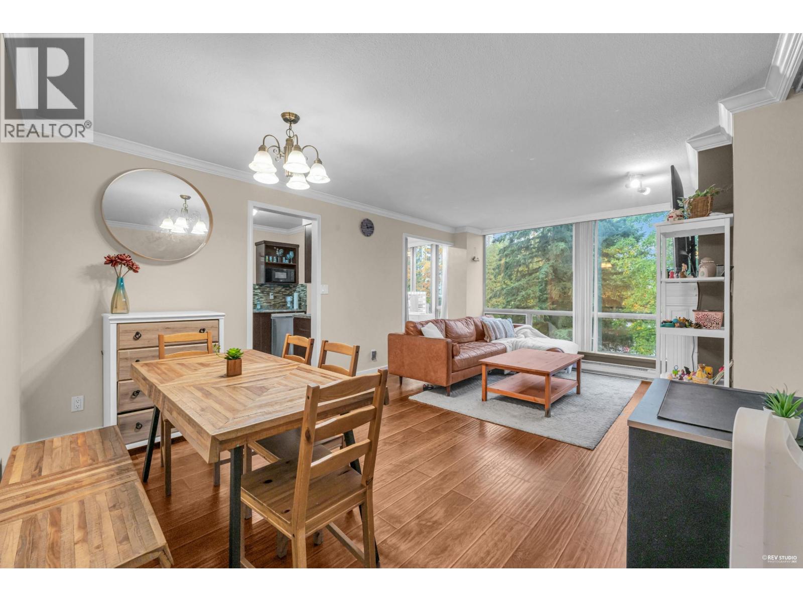 9633 Manchester Drive Unit 505, Burnaby, BC V3N 4Y9