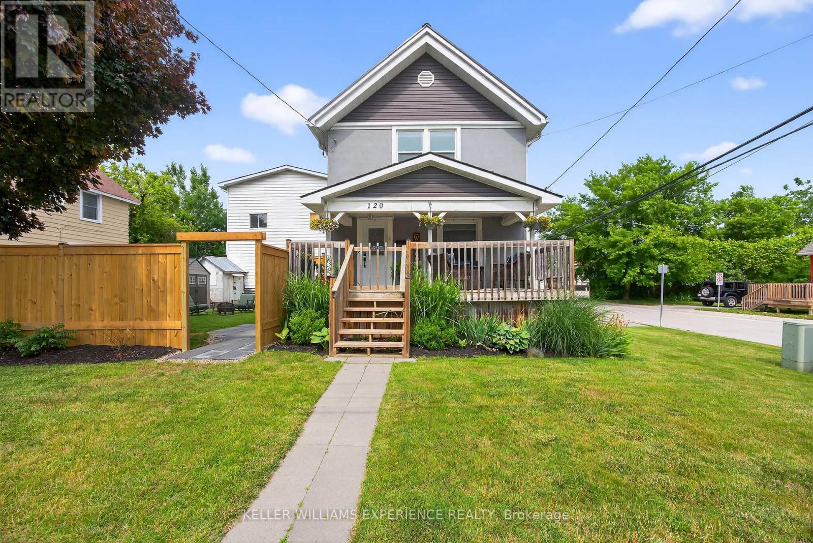 120 Dunlop St, Orillia, ON L3V 5P4