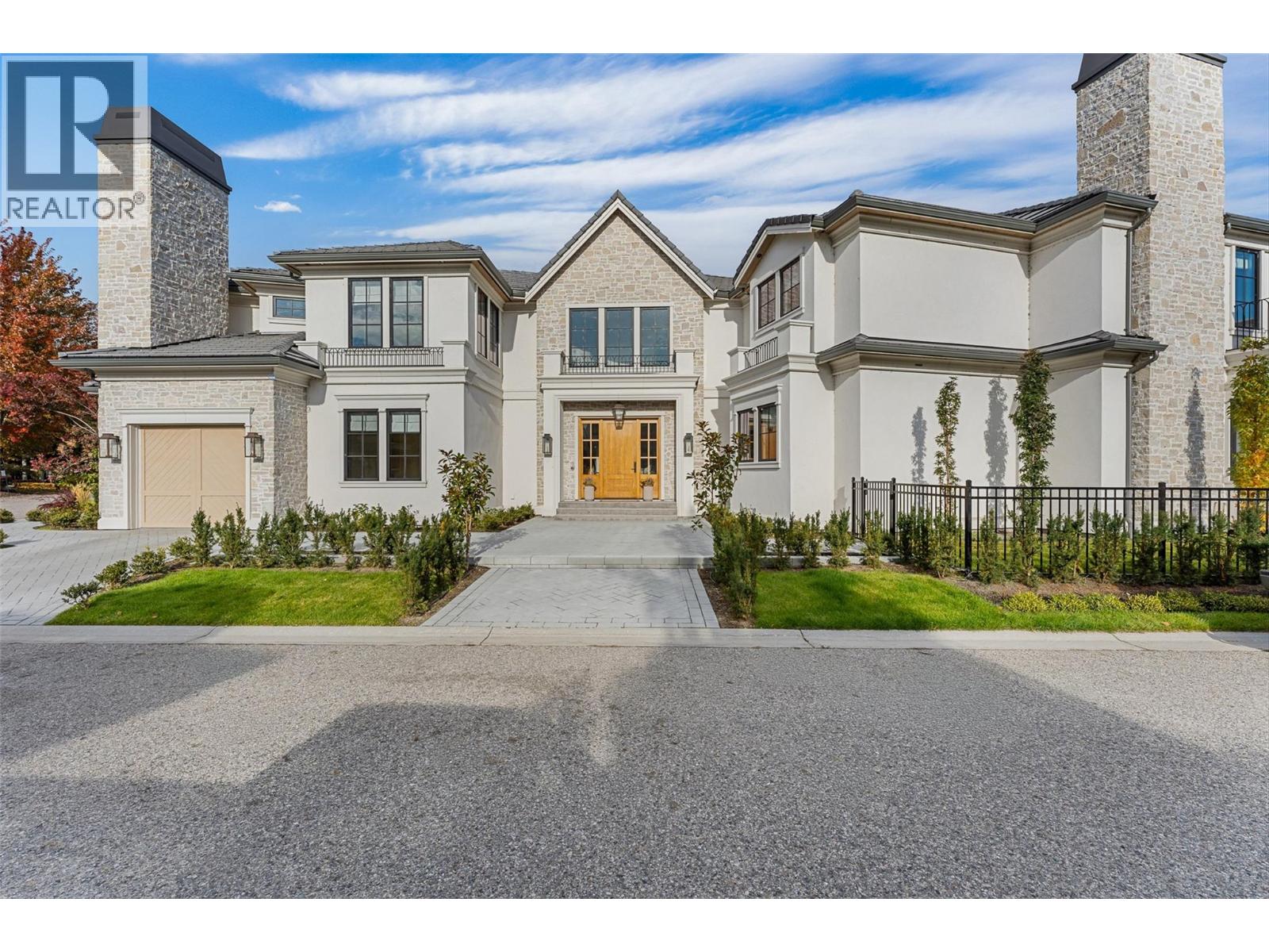 3672 Green Bay Lndg, West Kelowna, BC V4T 2B7