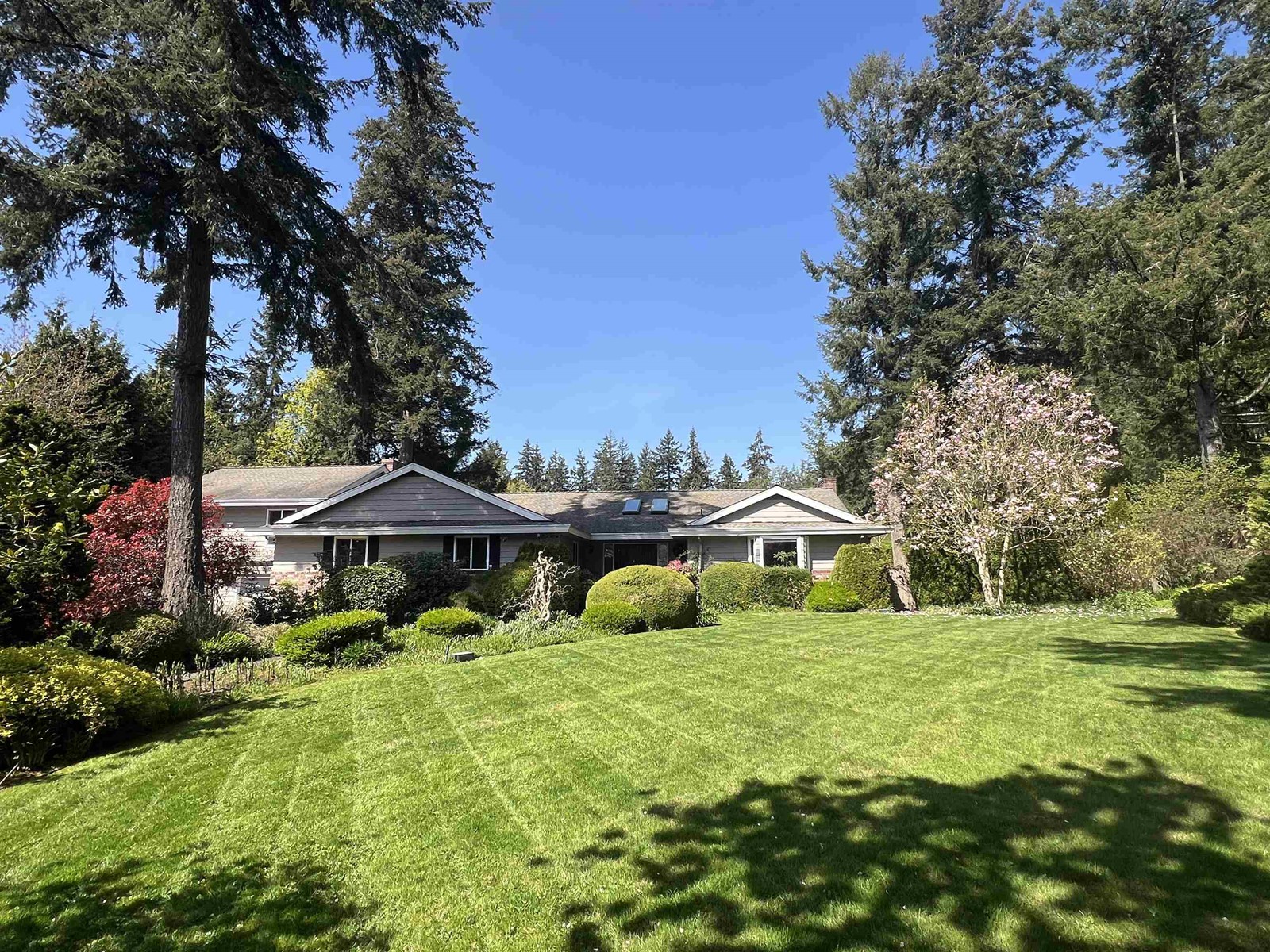 24 Avenue Unit 14387 #a, Surrey, BC V4P 1R8